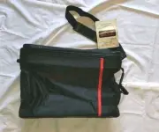 NWT The Ultimate Locker Gym Bag Black w/Shelf Strap Lady Stetson