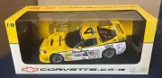 AUTOART 80006 Corvette C5-R 2000 - Race Car #4 Pilgrim Collins Freon