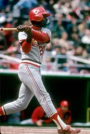 Outfielder Lou Brock St. Louis Cardinals swings and watches the fl- Old Photo 5