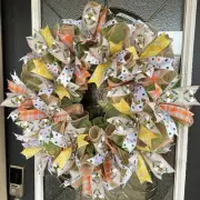 Pretty Vintage Style Spring Summer Bee Deco Mesh Wreath, Farmhouse Cottage Decor