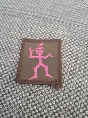 Brownie Guides Circle Group / Sixers Emblems Sprite Badge (Pink With Pink Hat)