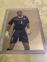 Gianluigi Buffon Futera Unique 2011 Gold Card 2 Italy Italia Juventus Parma PSG