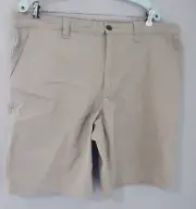 NWT MAGELLAN LIVE TO EXPLORE MEN'S KHAKI SILVER MINK FLAT BERMUDA SHORTS 38W L9"