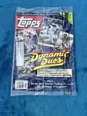 1993 Summer TOPPS Magazine #15 SEALED w/ Card Insert / Dynamic Duos