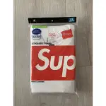 SUPREME HANES TAGLESS TEES