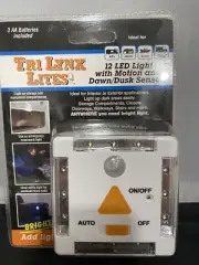 Tri-Lynx 00026W 12 LED Light with Motion & Dawn/Dusk Sensors - White