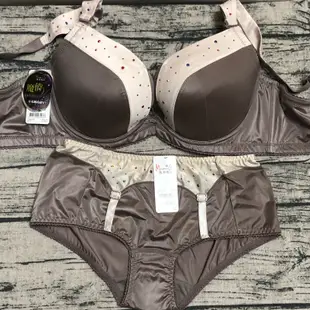 瑪登瑪朵 亮點Bra 內衣 成套