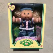 New in Box 2004 Cabbage Patch Kids Cornsilk Kids Qynn Kassidy 15” Doll w/ Cert