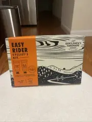 Gentlemen's Hardware Easy Rider Cyclist Kit Shower Shave Lip Salve Chamois Cream