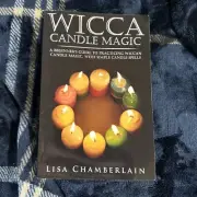 Wicca Candle Magic Lisa Chamberlain New Old Stock Paperback Book Magick