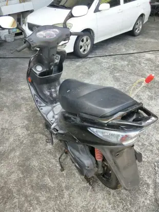 達成拍賣 光陽 G4 噴射 中古零件拆賣 碼錶 把手 大燈 全車殼 內裝 車台 三角台 前叉 避震器 輪圈 後燈 椅子