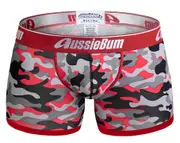 CAMO CHAOS Camo Red Hipster L
