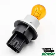 Turn signal socket + bulb Chrysler PT Cruiser. 2001-2010. 5288765AH (for: Chrysler)
