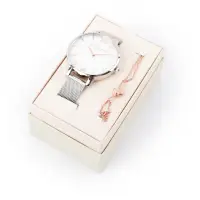 在飛比找momo購物網優惠-【Olivia Burton】簡約純白錶盤手錶及蜜蜂手鍊組(