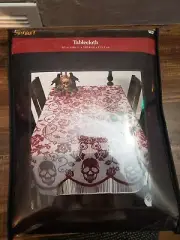 Red Skulls & Roses Tablecloth Halloween Table Decoration Gothic Lace Party