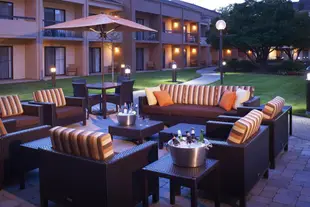 Courtyard by Marriott Chicago Arlington Heights/South