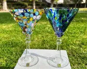 New Bohemia Glass Art Hand Blown Wine Goblets Set of 2 NWT Made in Laguna Beach