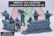 Ukrainian Toy Soldiers - Modern Defender Army Men - 54mm - 1:32 Scale - W/ Bases