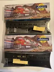 Athearn Passenger HO Scale #1861 STD Pullman Santa Fe Lot Of 2