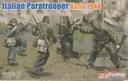 DML6741 1:35 Dragon Italian Paratroopers Anzio 1944 (4 Figures Set)