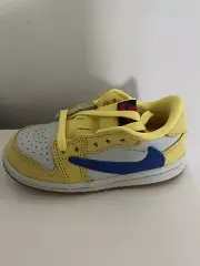 Jordan 1 Low X Travis Scott. Canary. Toddler 7C