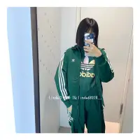 在飛比找蝦皮購物優惠-Linda❤️代購 Adidas 運動套裝 拉鍊 立領 長袖