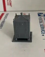 4 x HO scale train signal shed sheds