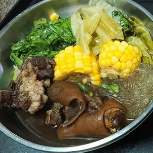 岡山皇佳羊牧場羊肉爐