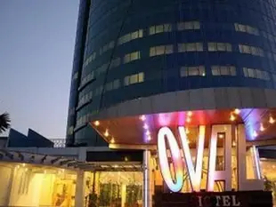 奧瓦爾飯店Hotel Oval