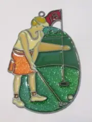 FEMALE GOLFER SUNCATCHER (WOMAN GOLF CLUB SUNCATCHER)
