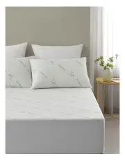 [Dreamaker] Bamboo Knitted Waterproof Mattress Protector in White