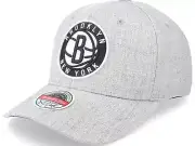 Mens MITCHELL & NESS NBA TEAM HEATHER 2.0 STRETCH SNAPBACK NETS