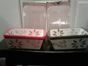 2 Temp-Tations 12 oz Mini Loaf Pans w/Lids 1 Green 1 Red Hand-Painted New In Box