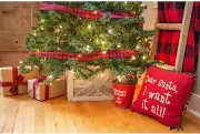 BarnwoodUSA Rustic Farmhouse Decorative Christmas Tree Box Collar