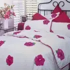 Logan & Mason Hibiscus Floral SINGLE Bed Quilt Cover Set.