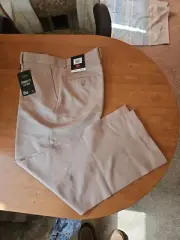 Dockers Straight Fit / Flat Front Pants 36 x 29 100% Polyester Khaki/Beige NWT