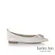 Keeley Ann羊皮平底尖頭包鞋(米白色225772432-Ann系列)