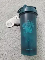 New Blender Bottle Mixes As You Shake 22 oz Special Edition Dark Green