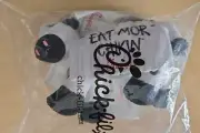 NEW Chick Fila Cow Eat Mor Chikin Chicken 2005 Plush Small Stuffed Animal Toy
