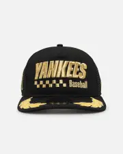 [New Era] New Era New York Yankees 'Podium Collection' Pre-curved Golfer Trucker Snapback Black/metallic Gold - Size ONE ONE Black/Metallic