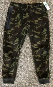 Nike Sportswear Tech Fleece Boys Camo Joggers XL Sweatpants FN9120-010 Youth