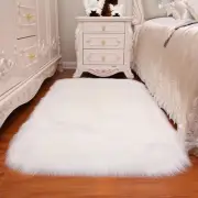 Cozy Square Soft Artificial Wool Sheepskin Rug for Living Room and Bedroom