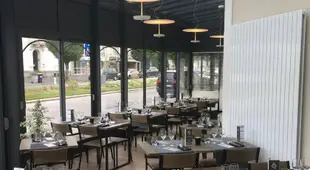 Hotel de la Gare - Restaurant Bistro Quai