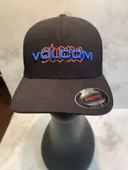 NEW VOLCOM STONE STAMP EURO FLEXFIT HAT L LR2