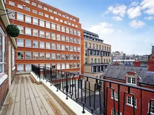 Veeve Bright Two Bed Apartment In The Heart Of Mayfair Farm Street