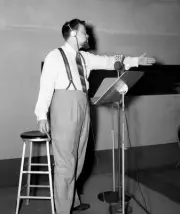 The Campbell Playhouse Radio Program Orson Welles 1930s CBS RADIO PHOTO 4
