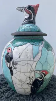 ROBIN RODGERS RAKU ART POTTERY LIDDED JAR PILEATED WOODPECKER SIGNED & MINT!