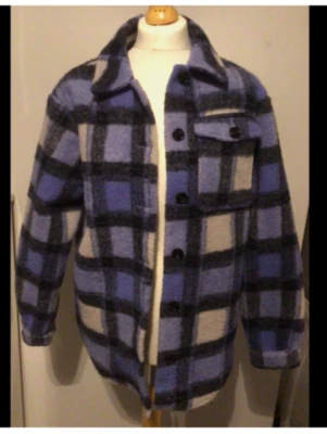 BNWT girls fleece jacket size age 13/14 blue checked