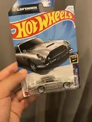 hot wheels aston martin 1963 db5