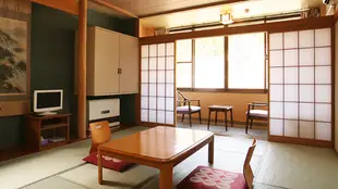 Shima Onsen Ayameya Ryokan